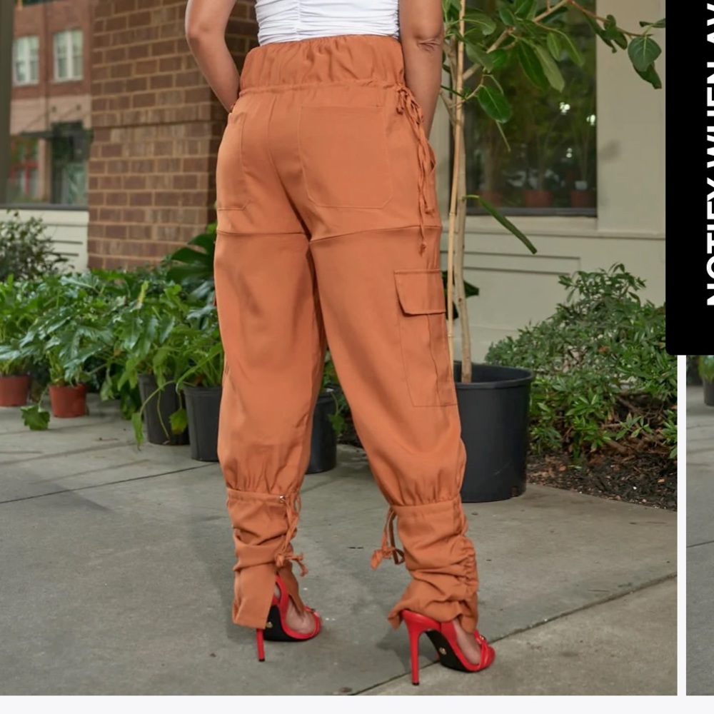 DRAW WAIST CINCH LEG CARGO PANTS